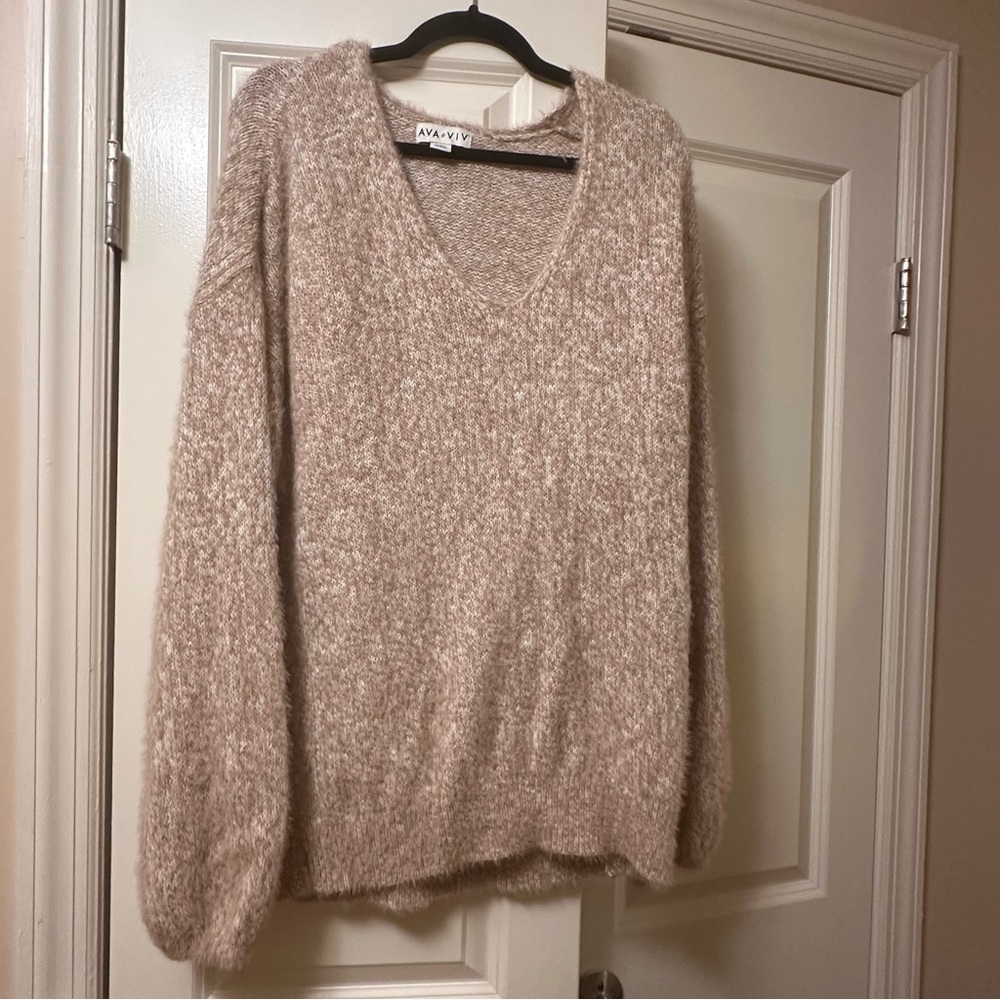 Ava viv light pink sweater